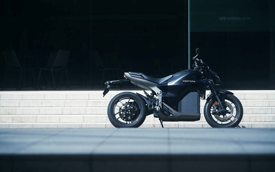 Verleihmotorrad Honda WN7 vom Händler Zweirad Brockmeyer GmbH - Bild 28