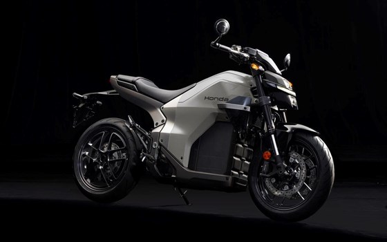 Verleihmotorrad Honda WN7 vom Händler Zweirad Brockmeyer GmbH - Bild 6