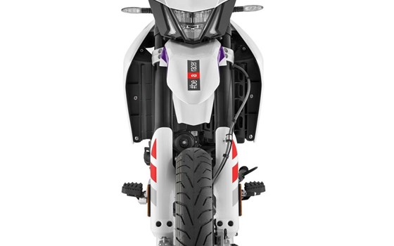 Verleihmotorrad Aprilia SX 125 vom Händler Goos GmbH & Co. KG - Bild 9