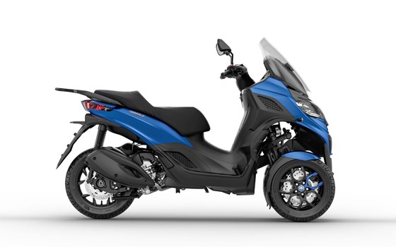 Verleihmotorrad Piaggio MP3 310 Sport vom Händler Goos GmbH & Co. KG - Bild 1