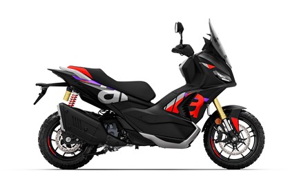 Leihmotorrad Aprilia SR GT 400