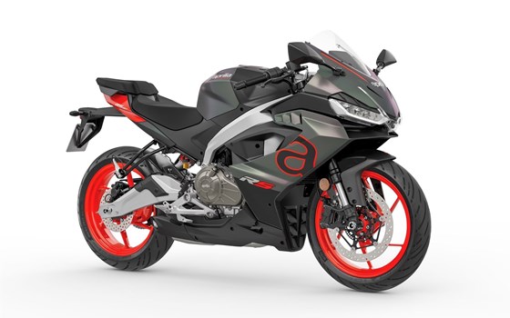 Verleihmotorrad Aprilia RS 457 vom Händler Goos GmbH & Co. KG - Bild 6