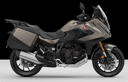 Leihmotorrad Honda NT1100 DCT Electronic Suspension