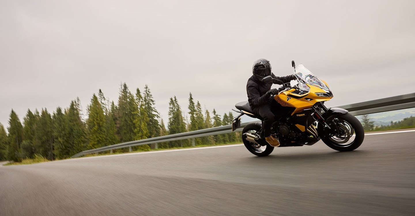 Verleihmotorrad Triumph Tiger Sport 800 vom Händler Zweirad-Center Nuber GmbH