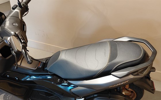 Verleihmotorrad Yamaha NMAX 155 Tech MAX vom Händler Motorrad Henkel - Bild 4
