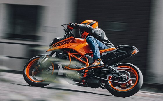 Verleihmotorrad KTM 390 Duke vom Händler BKM Bikes Handels GmbH - Bild 5