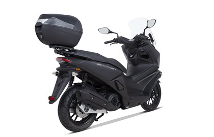 Leihmotorrad Kymco Sky Town 125i ABS