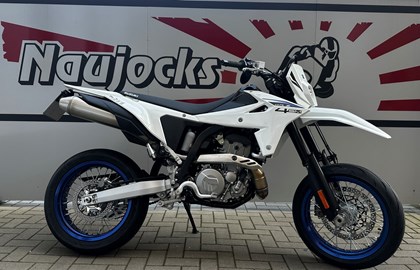Leihmotorrad Suzuki DR-Z4SM