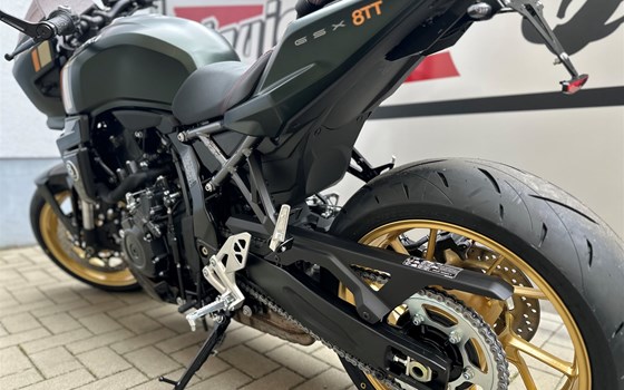 Verleihmotorrad Suzuki GSX-8TT vom Händler Motorrad Naujocks - Bild 20