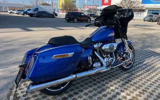 Verleihmotorrad Harley-Davidson Street Glide FLHX vom Händler Motorradhandel GmbH - Bild 6