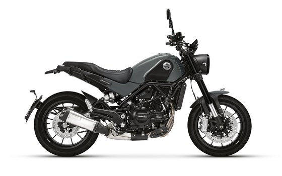 Verleihmotorrad Benelli Leoncino 500 vom Händler Bischoff´s Motor Service GmbH - Bild 4