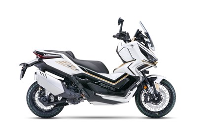 Leihmotorrad Zontes 368 G