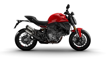 Leihmotorrad Ducati Monster