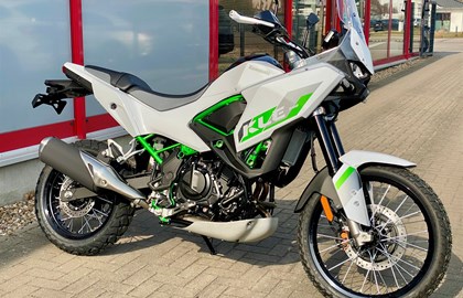 Leihmotorrad Kawasaki KLE500 SE
