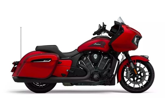 Verleihmotorrad Indian Challenger Dark Horse vom Händler Stärker-Profil GmbH - Bild 1