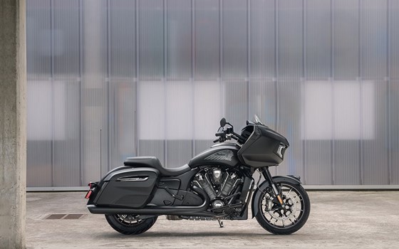 Verleihmotorrad Indian Challenger Dark Horse vom Händler Stärker-Profil GmbH - Bild 4