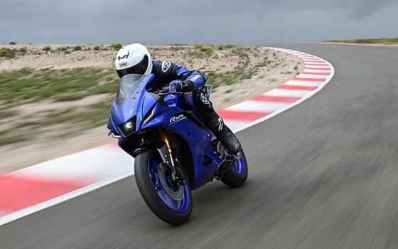 Verleihmotorrad Yamaha R125 vom Händler Motorcorner GmbH - Bild 4