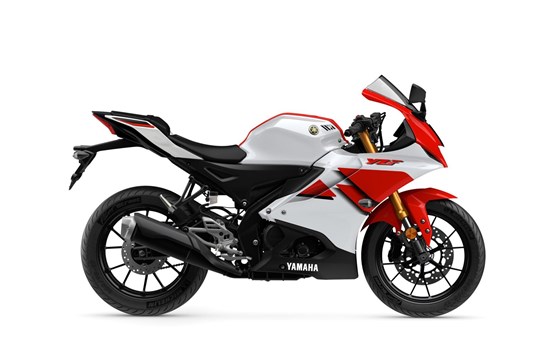 Verleihmotorrad Yamaha R125 vom Händler Motorcorner GmbH - Bild 6