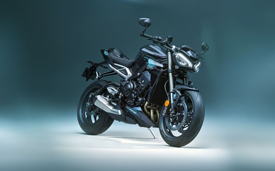 Verleihmotorrad Triumph Street Triple 765 RS vom Händler Motorradklinik GmbH - Bild 3