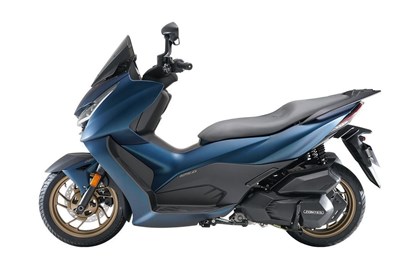 Leihmotorrad Zontes 125 D