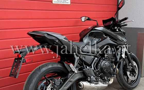 Verleihmotorrad Kawasaki Z650 S vom Händler Jahelka Zweirad GmbH - Bild 3
