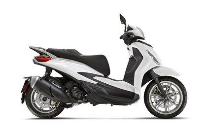 Leihmotorrad Piaggio Beverly 310