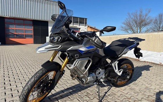 Verleihmotorrad Voge 900DS vom Händler Suedbike e.K. Inhaber Wolfgang Schustek - Bild 8