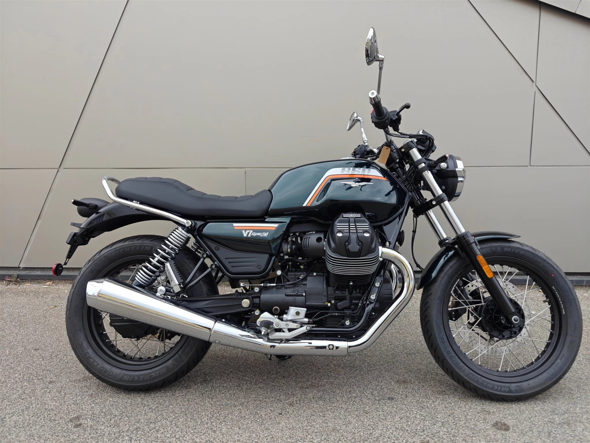 Moto Guzzi V7 Special