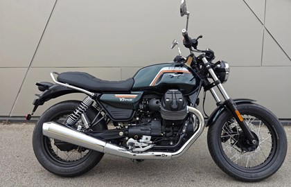 Leihmotorrad Moto Guzzi V7 Special
