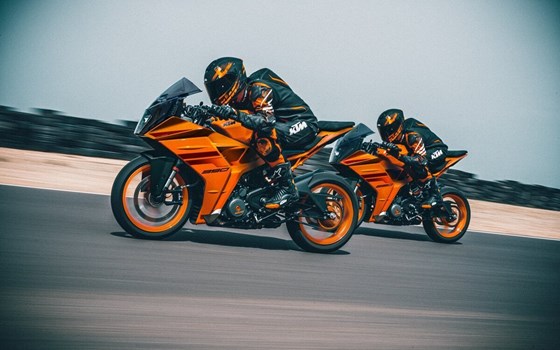 Verleihmotorrad KTM RC 390 vom Händler Motorrad Kiermaier GbR - Bild 4