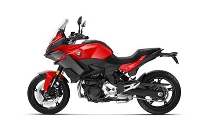 Leihmotorrad BMW F 900 XR