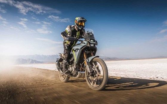 Verleihmotorrad CFMOTO 450MT vom Händler Warm Up Zweiradtechnik GmbH - Bild 6