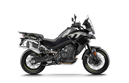 Leihmotorrad CFMOTO 800MT Explore