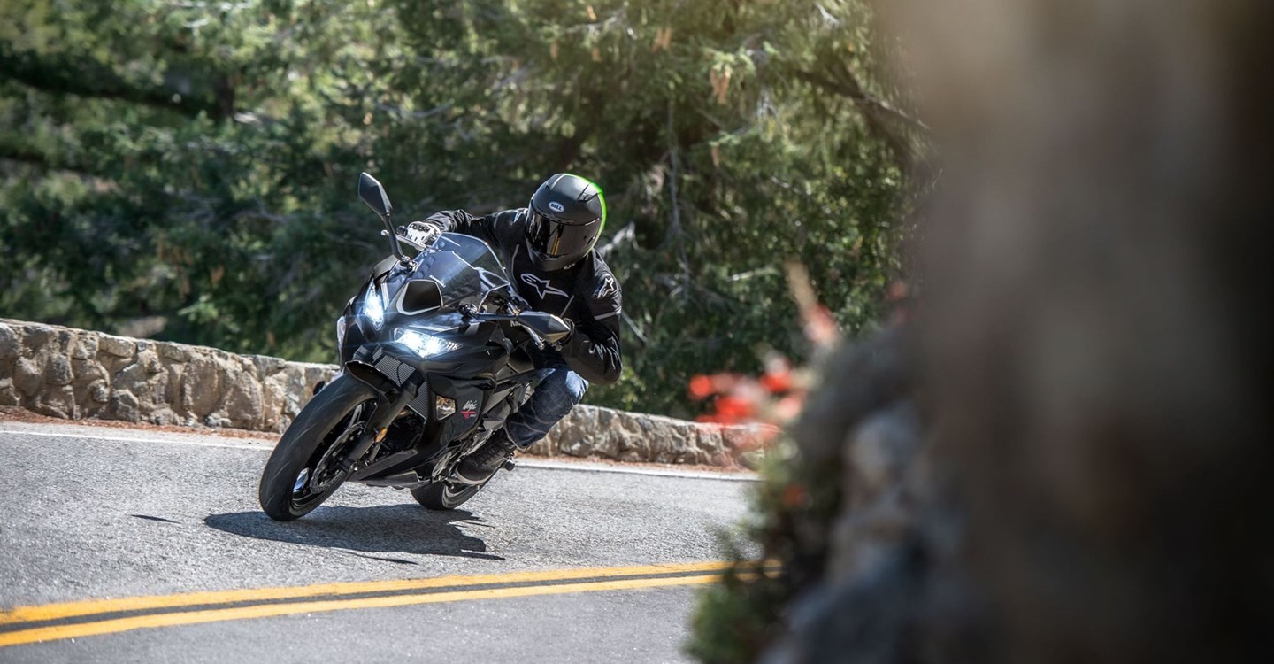 Verleihmotorrad Kawasaki Ninja 650 vom Händler Warm Up Zweiradtechnik GmbH