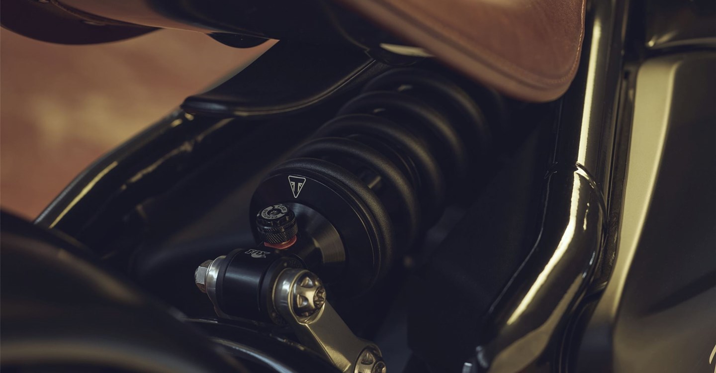 Verleihmotorrad Triumph Bonneville Bobber vom Händler Warm Up Zweiradtechnik GmbH