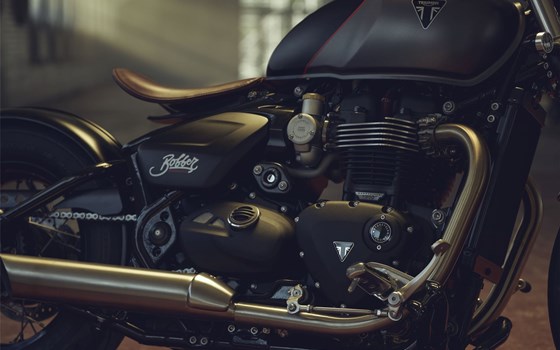 Verleihmotorrad Triumph Bonneville Bobber vom Händler Warm Up Zweiradtechnik GmbH - Bild 18