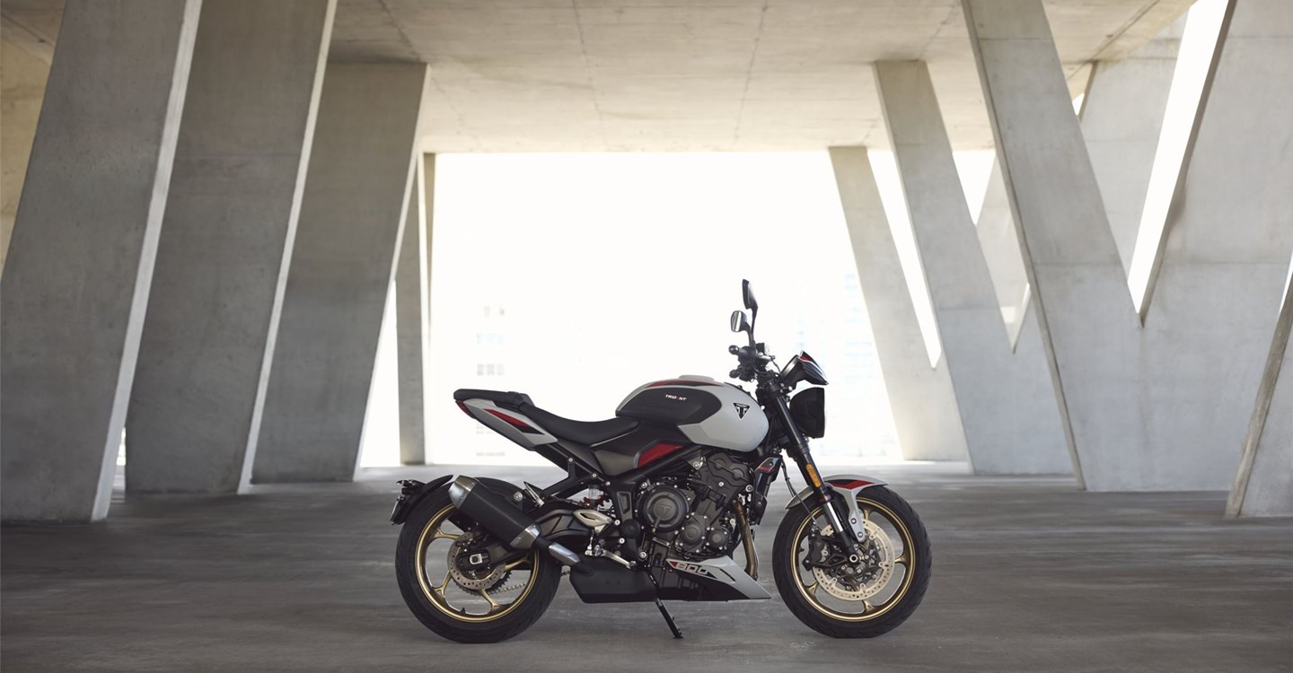 Verleihmotorrad Triumph Trident 800 vom Händler Warm Up Zweiradtechnik GmbH