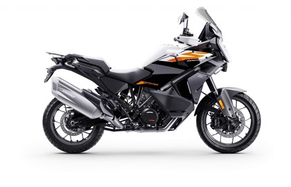 Leihmotorrad KTM 1390 Super Adventure S EVO