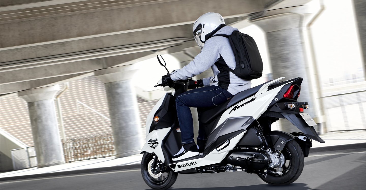 Verleihmotorrad Suzuki Avenis 125 vom Händler BKM Bikes Handels GmbH