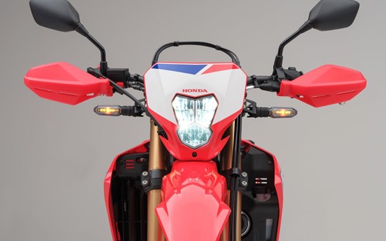 Verleihmotorrad Honda CRF300L vom Händler M. Perschall GmbH - Bild 7