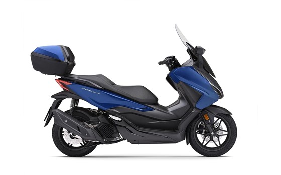 Verleihmotorrad Honda Forza 125 vom Händler Motorrad Geisenhofer GmbH & Co. KG  - Bild 3