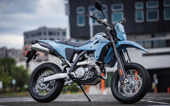 Verleihmotorrad Suzuki DR-Z 400 SM vom Händler Autohaus Wolfgang Nowak - Bild 5