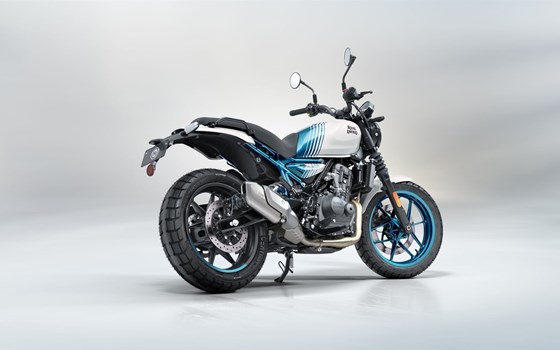 Verleihmotorrad Royal Enfield Guerrilla 450 vom Händler Autohaus Wolfgang Nowak - Bild 16