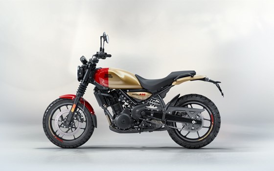 Verleihmotorrad Royal Enfield Guerrilla 450 vom Händler Autohaus Wolfgang Nowak - Bild 17