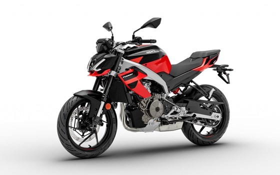Verleihmotorrad Aprilia Tuono 457 vom Händler Schwarz Motorized - Bild 4