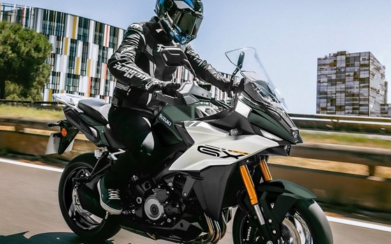 Verleihmotorrad Suzuki GSX-S1000GX vom Händler Stöbe Motorräder - Bild 8