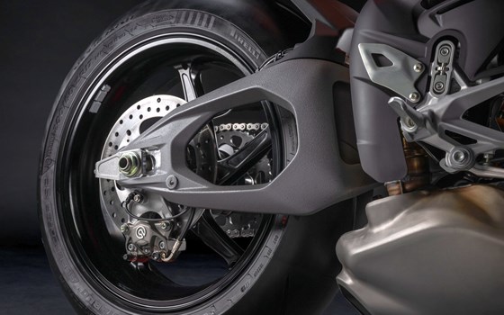 Verleihmotorrad Ducati Panigale V4 S vom Händler Ducati Bochum - Bild 9