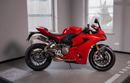 Leihmotorrad Ducati Panigale V2 S