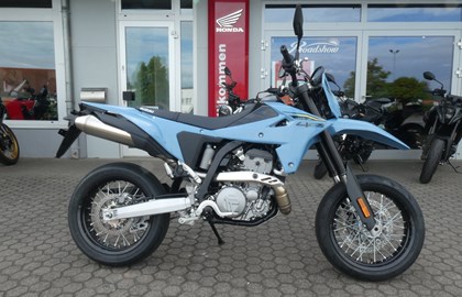 Leihmotorrad Suzuki DR-Z 400 SM