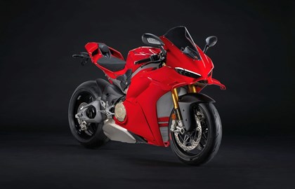 Leihmotorrad Ducati Panigale V4 S